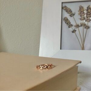 Rosegold Hearts Ring Vintage “Avril”  7.5 Feminine Romantic Girlhoodcore Gold